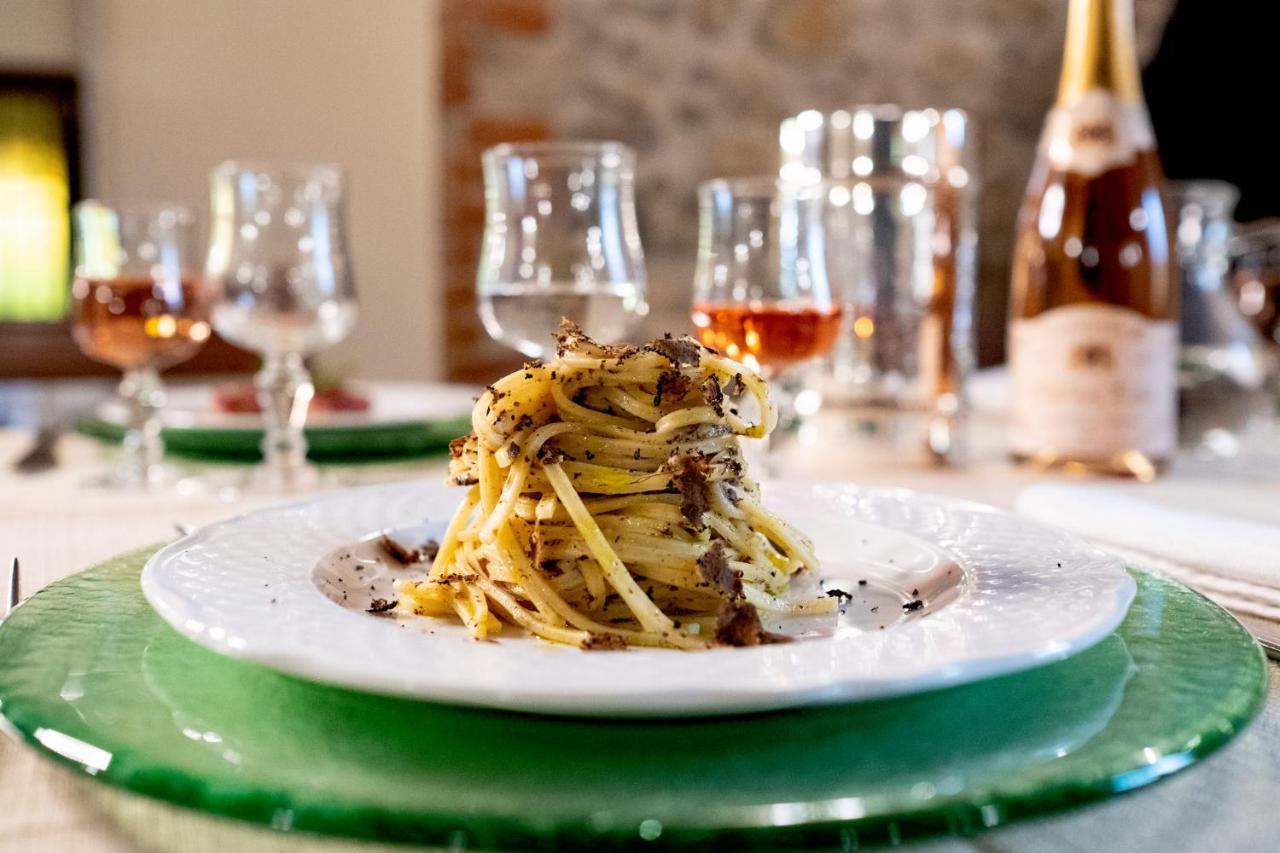 Agriturismo Torre Burchio ベットーナ エクステリア 写真