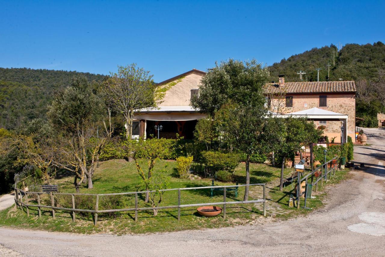 Agriturismo Torre Burchio ベットーナ エクステリア 写真